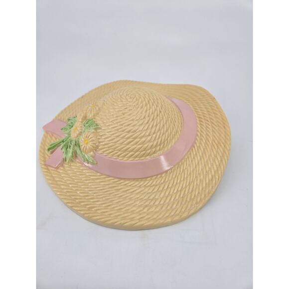 Vintage 80s Cottagecore Straw Bonnet Wall Pocket Molded Plastic Planter Daisy - Picture 2 of 12